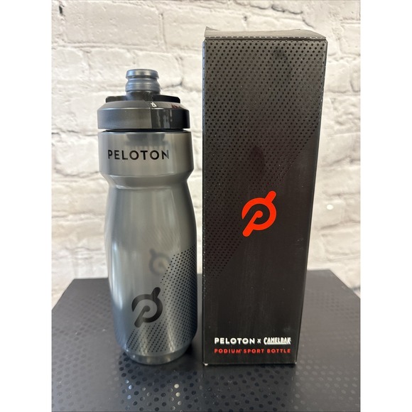 Peloton x Camelbak Podium Sport Bottle 24 Oz Non-Drip Squeeze Bottle BPA Free - Picture 1 of 4